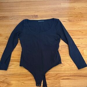 Abercrombie & Fitch Black Scoop Neck Bodysuit, size large